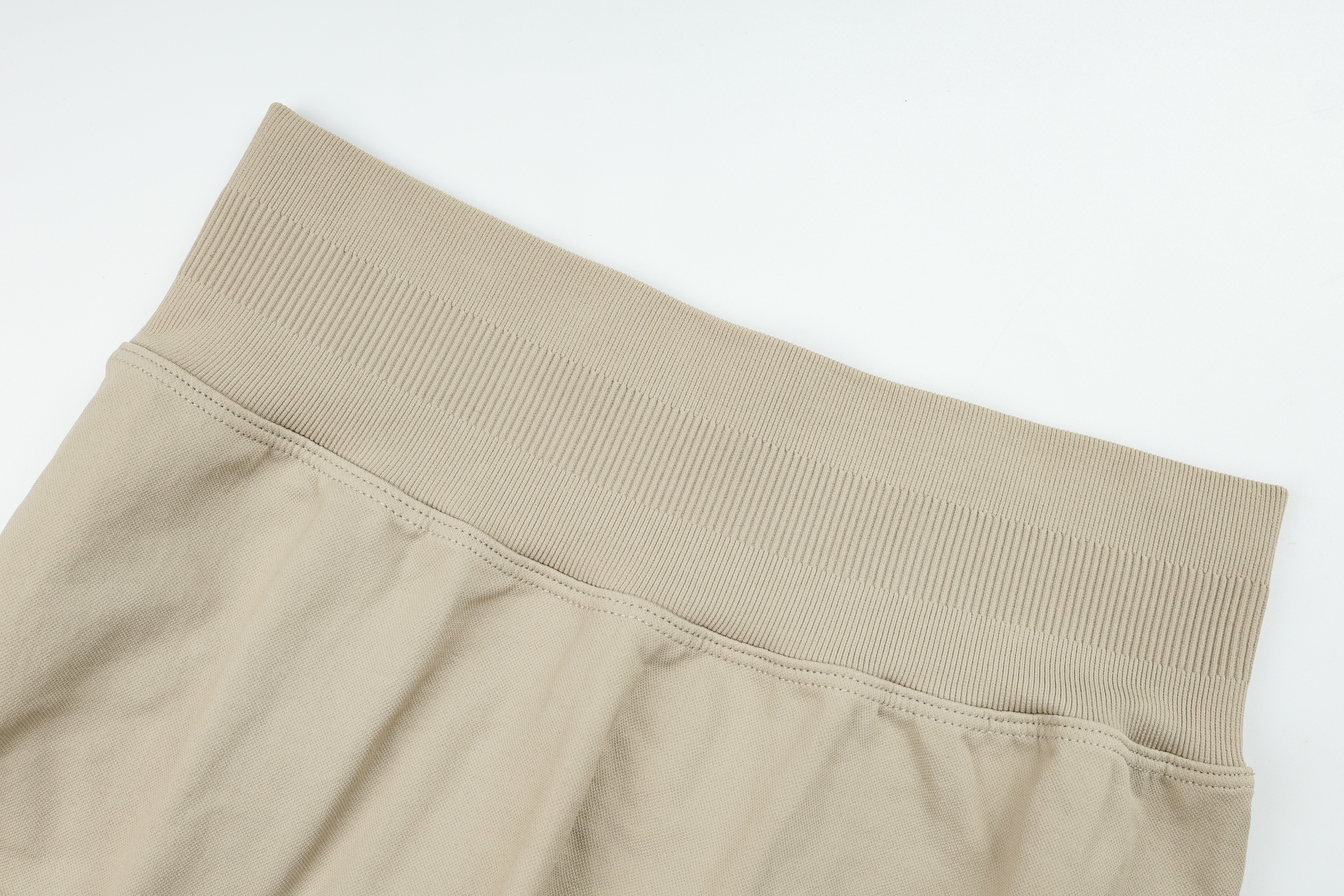 Seamless Shorts - Knit Motion - Sandy Beige - OHFIT